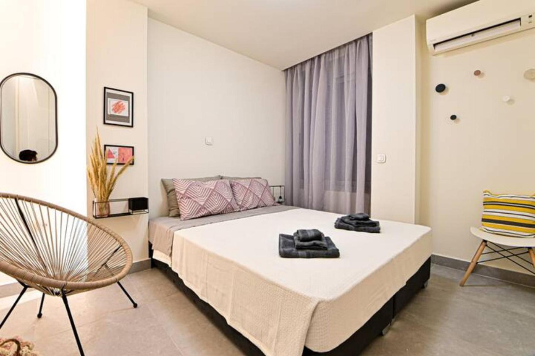 Walk To Syntagma,From A Prime-Location, Luxury Apt أثينا المظهر الخارجي الصورة